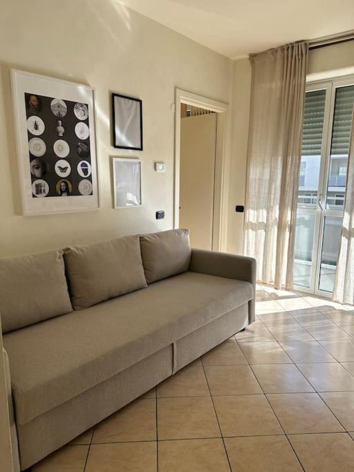 Accogliente Appartamento - Milão Exterior foto